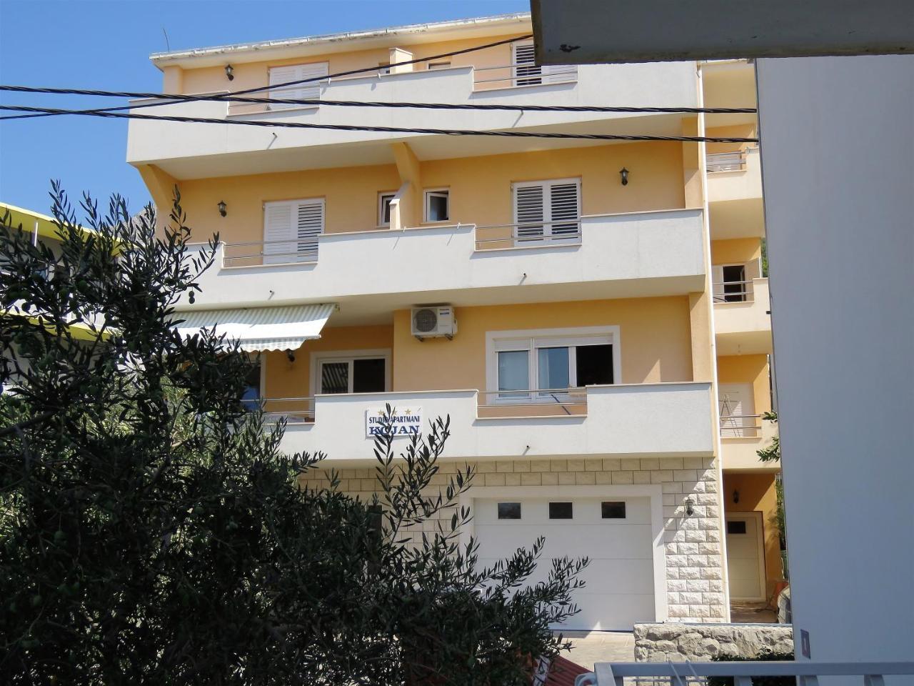 Apartments Kojan Omiš Εξωτερικό φωτογραφία